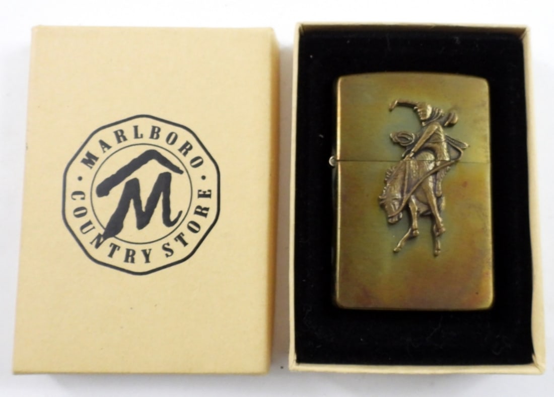 VINTAGE 1994 BRASS MARLBORO MAN ZIPPO (1 of 5)
