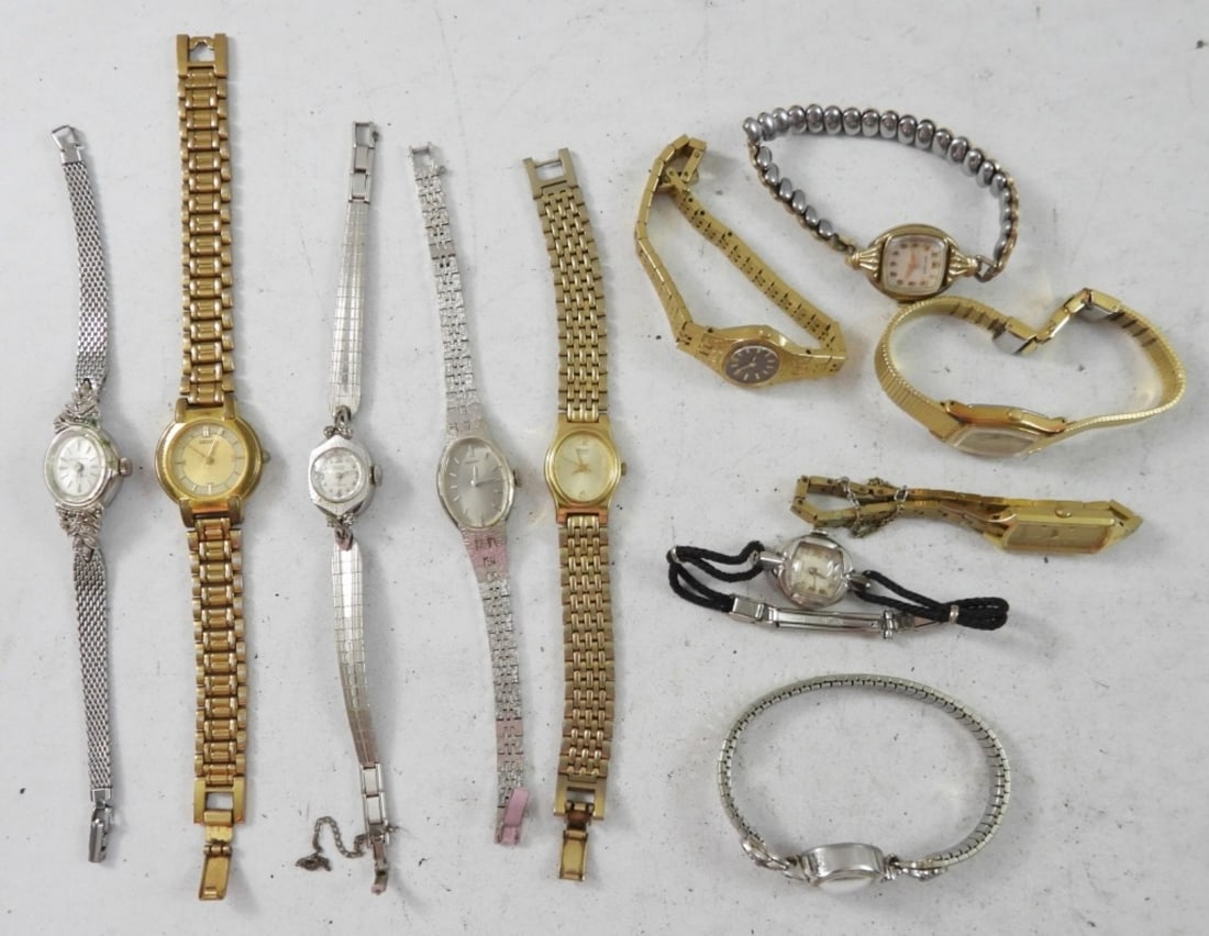 11 SMALL FACE  LADIES WATCHES (1 of 3)