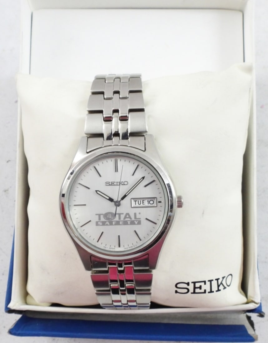 SEIKO MEN's WRIST WATCH in BOX: TOTAL SAFETY dedicated on back - NICE CONDITION - UNTESTED