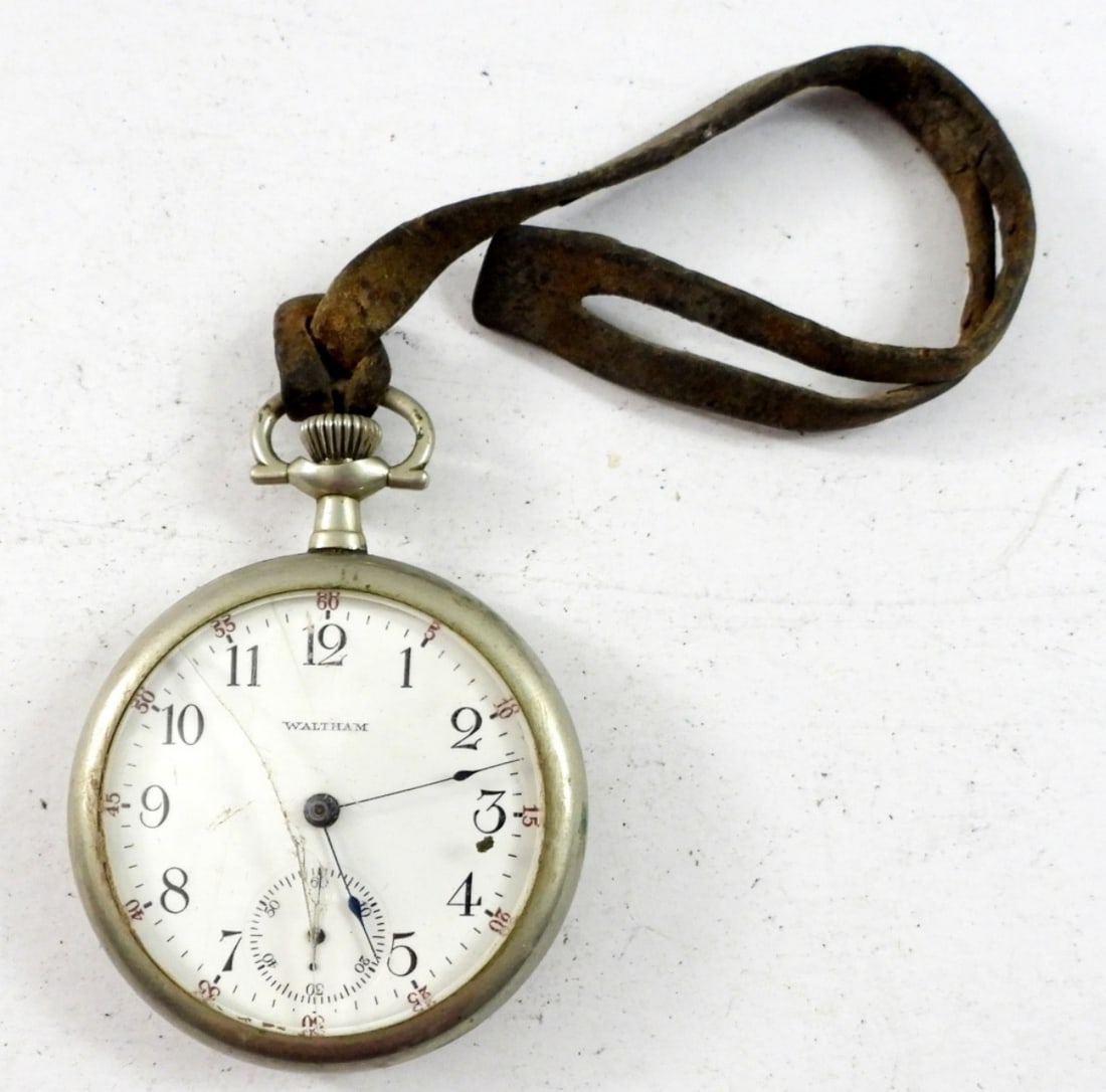 MENS 1903 WALTHAM POCKET WATCH (1 of 2)