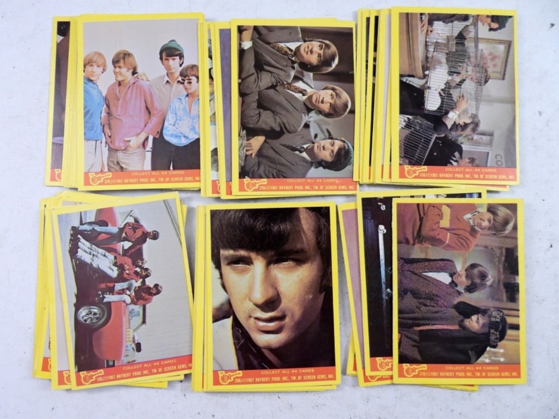 (47) 1967 RAYBERT "MONKEES" CARD LOT (1 of 2)