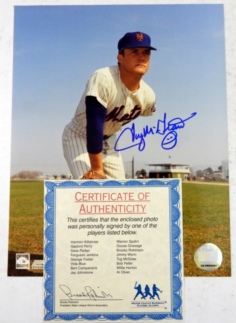 TUG MCGRAW AUTOGRAPHED PHOTO (1 of 2)