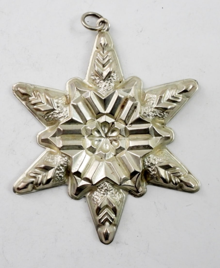 GORHAM STERLING CHRISTMAS STAR 1970 (1 of 2)