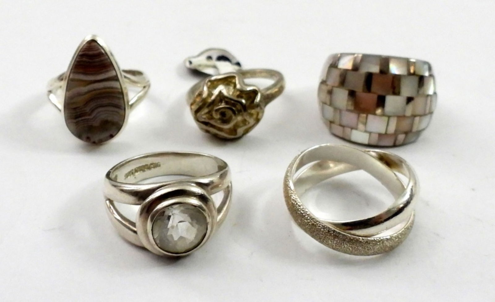 (5) PRETTY LADIES STERLING RINGS LOT (1 of 3)