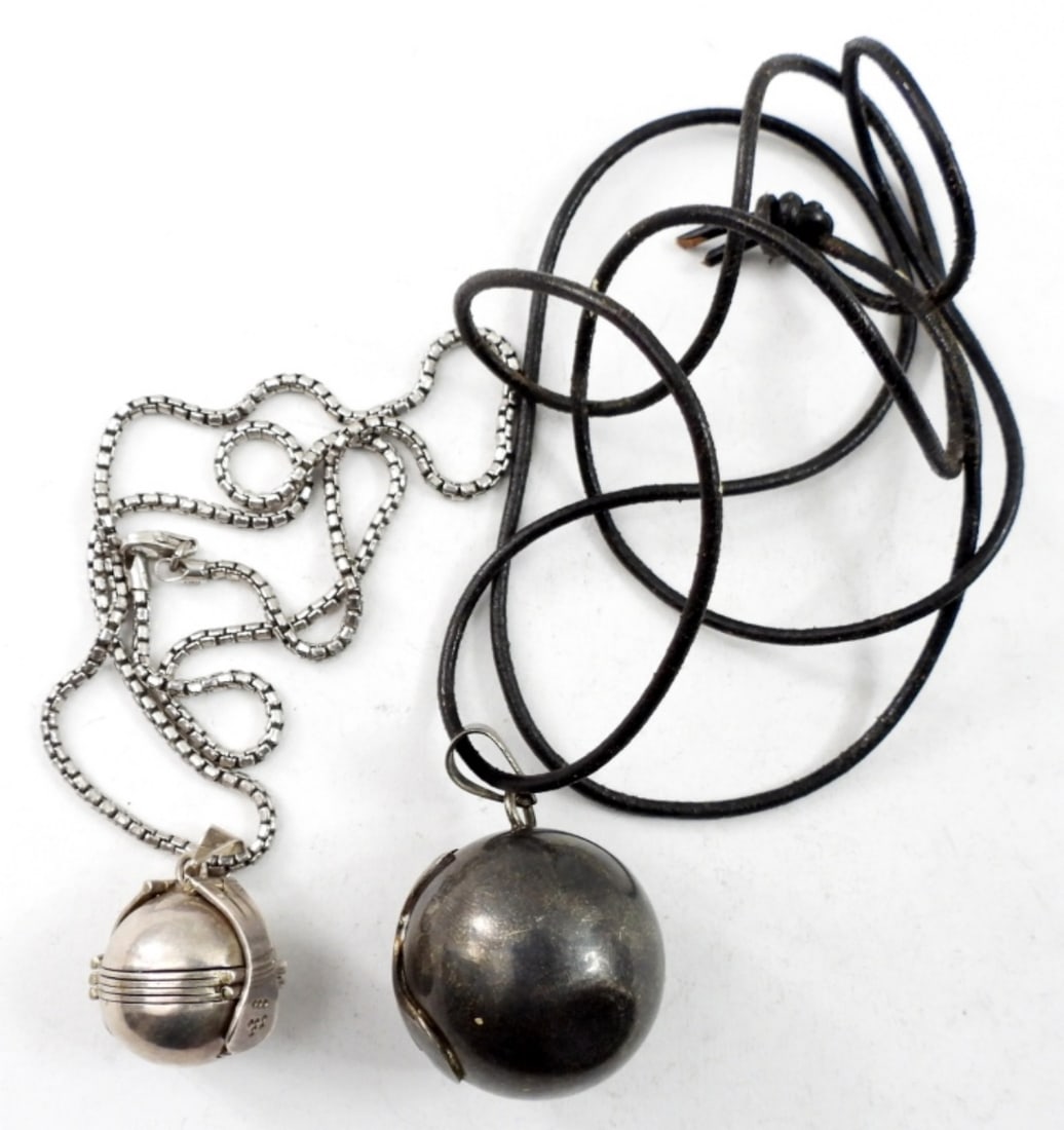 VTG HARMONY BALL 925 BALL LOCKET (1 of 2)