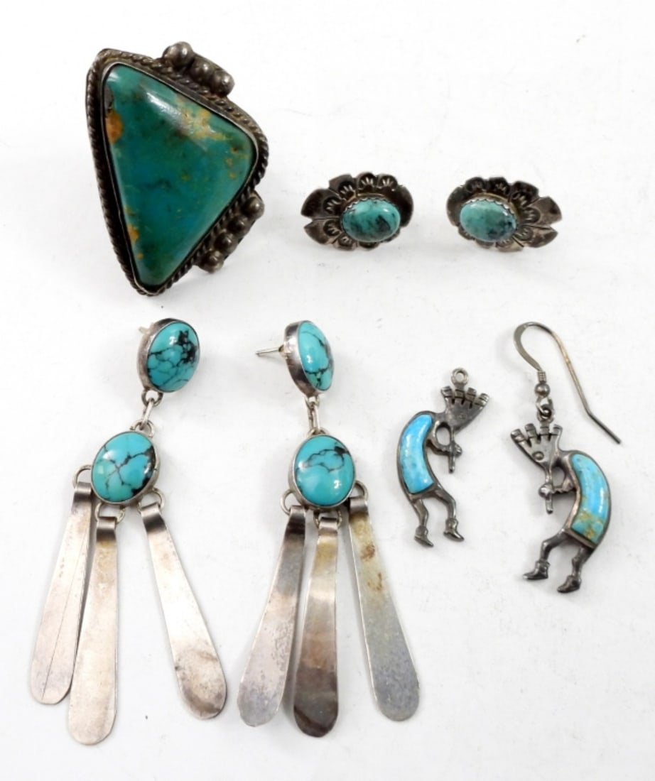 VINTAGE STERLING TURQUOISE JEWELRY (1 of 3)