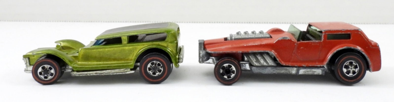 (2) HOT WHEELS REDLINE CARS: 1969 THE DEMON missing piece on top & 1969 HIWAY ROBBER