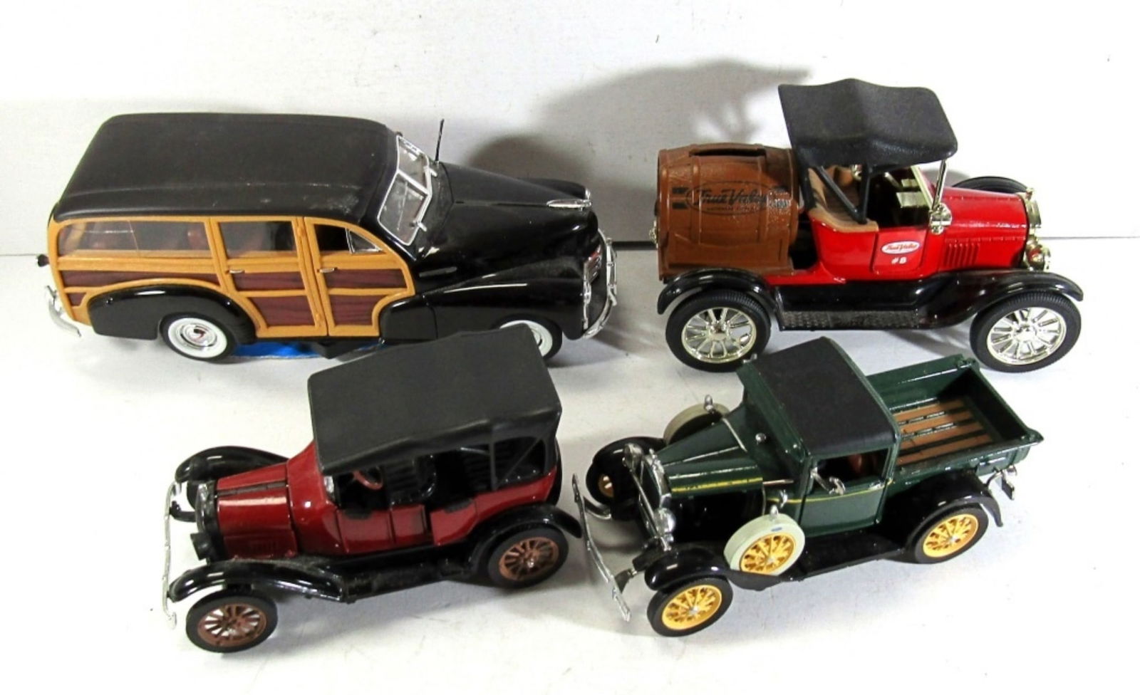 (4) METAL CAR REPLICAS (1 of 4)