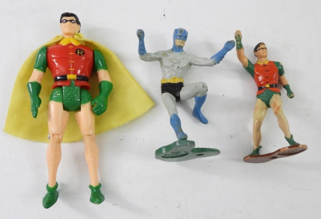(2)1966 IDEAL BATMAN& ROBIN 3" FIGURES & MORE (1 of 2)