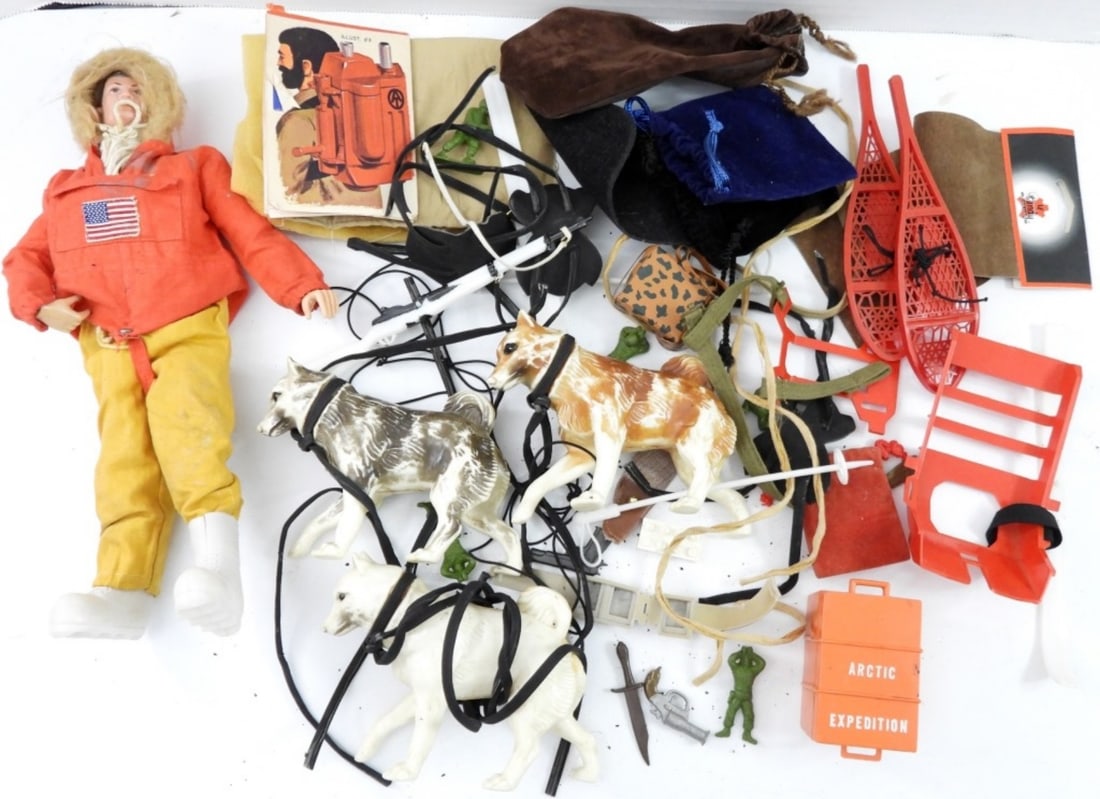 1970S GI JOE ADVENTURE TEAM  DOG SLED& MORE (1 of 3)