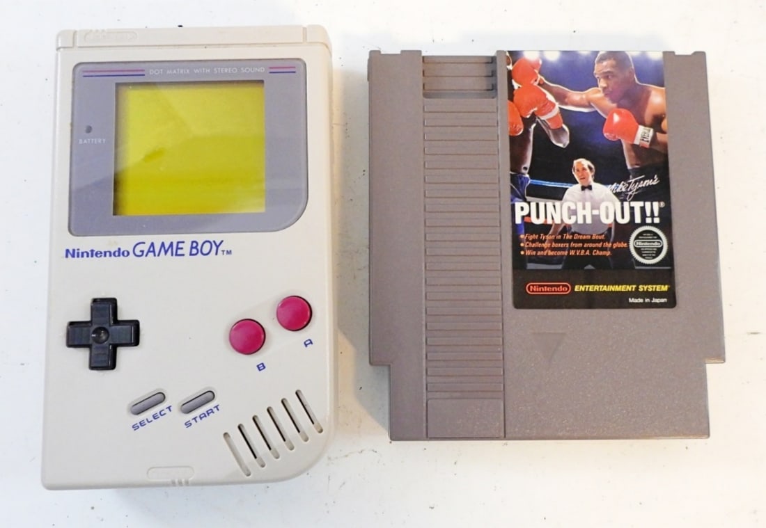 VINTAGE1989 NINTENDO GAMEBOY(WORKS) (1 of 2)