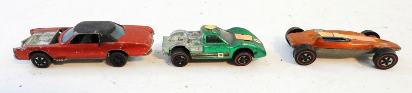 (3) HOT WHEELS REDLINE CAR LOT (1 of 3)
