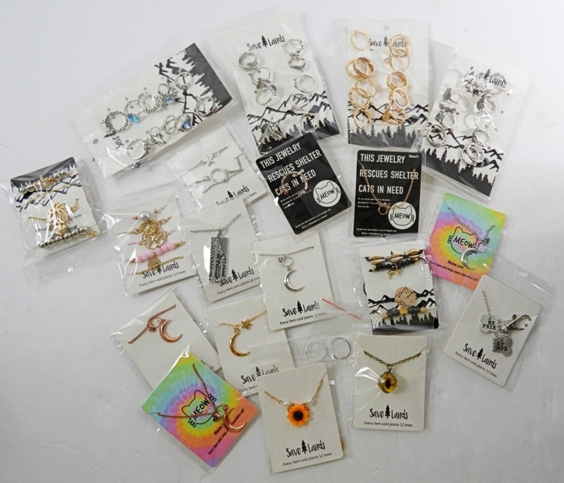 (21) UNOPENED PACKAGES OF JEWELRY (1 of 6)