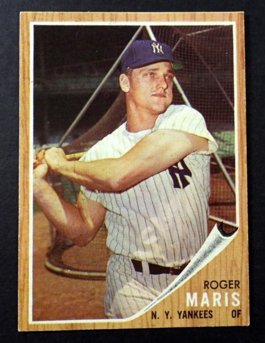 1962 TOPPS#1 ROGER MARRIS VG/EX+: 1962 TOPPS#1 ROGER MARRIS VG/EX+ "GREAT COLORING"