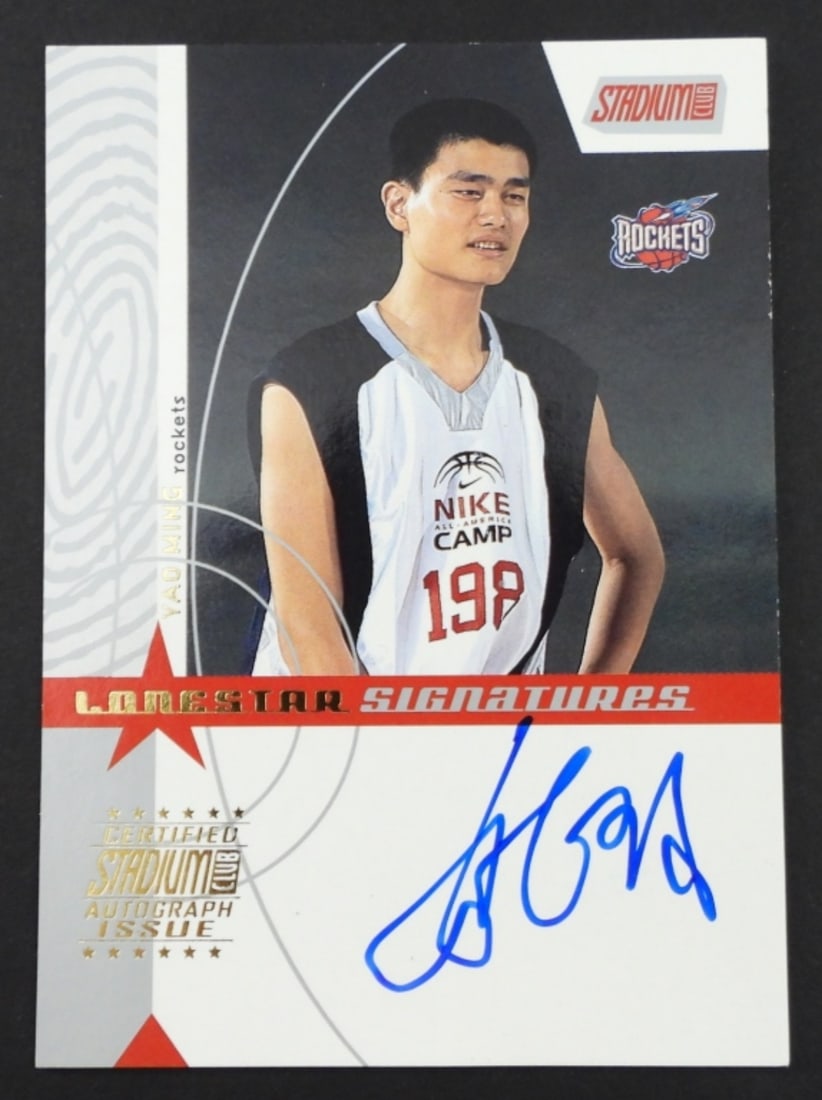 2002-2003 TOPPS  AUTOGRAPHED YAO MING (1 of 2)