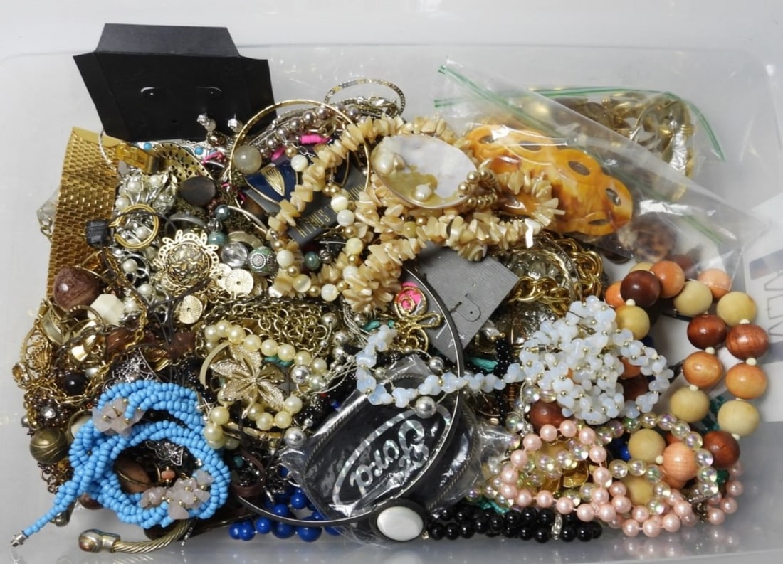 44 FASHION JEWELRY TREASURE LOT - L@@K!: Completely UNSEARCHED and loaded with Name Brand Fashion Jewelry - Trifari, Monet, Coro, Napier, and More - Each lot is bagged individually from this EMENSE Fashion Jewelry Consignment. It is being so