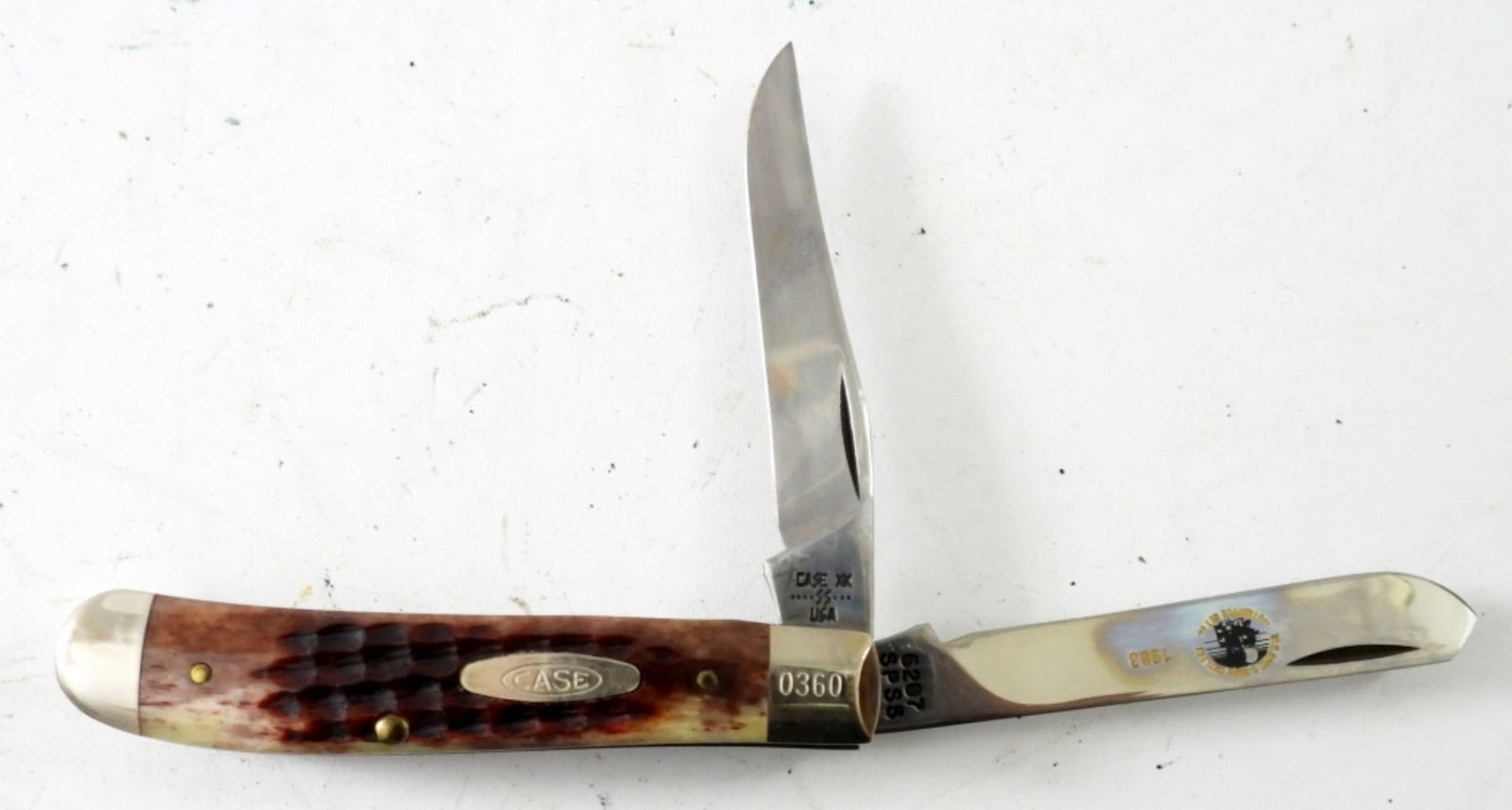 1980-89 CASE XX 6207 SPSS TRAPPER KNIFE: 7 DOT - JIGGED RED BONE with 1983 & STAMP on BLADE - NEW OLD STOCK