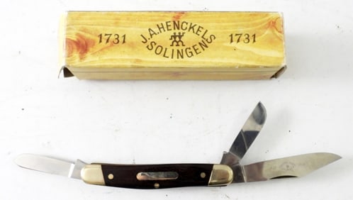 J.A HENCKELS 3 BLADE POCKET KNIFE