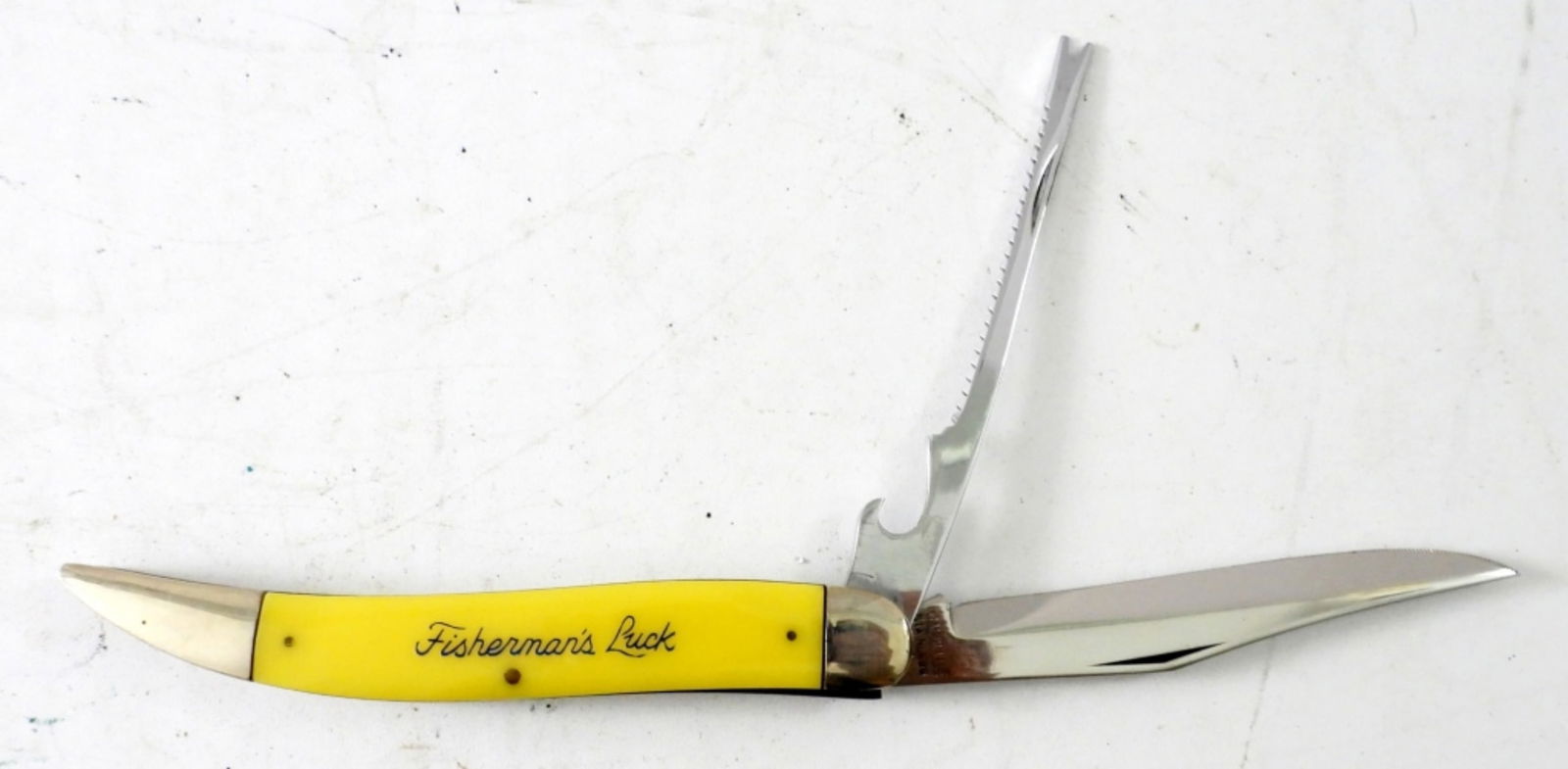 CAMILLUS FISHERMAN'S LUCK POCKET KNIFE (1 of 4)