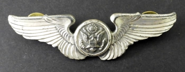 WWII AIRCREW MEMBER AVIATION BADGE