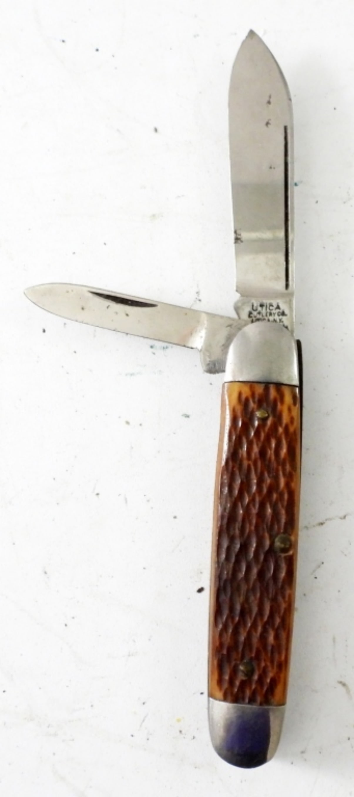 UTICA CUTLERY DOUBLE BLADE POCKET KNIFE (1 of 3)