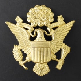 U.S. ARMY OFFICER EAGLE CREST BADGE PIN