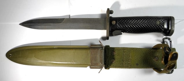 U.S. ARMY BAYONET M8A1 w/SHEATH