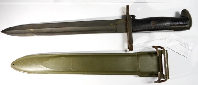 1943 PAL U.S. RIFLE BAYONET / SCABBARD