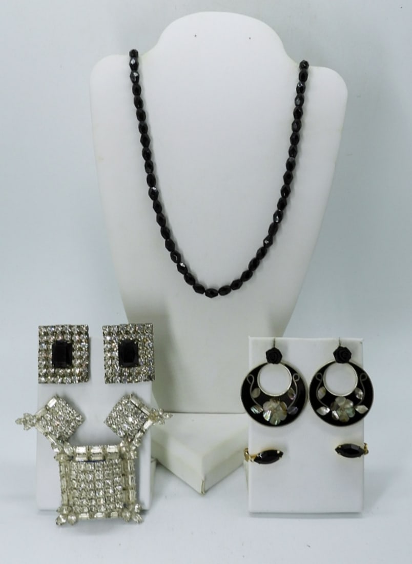 BLACK & WHITE RHINESTONE SETS & MORE (1 of 2)