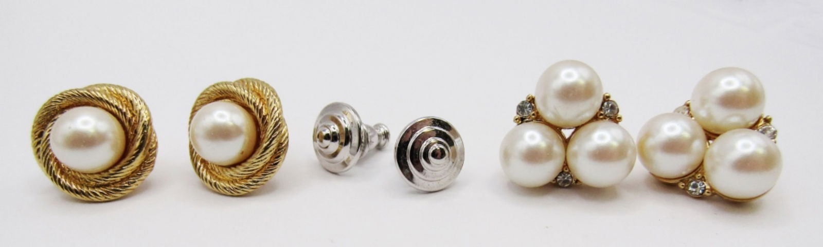 (3) PAIRS MONET VINTAGE STUD EARRINGS (1 of 6)