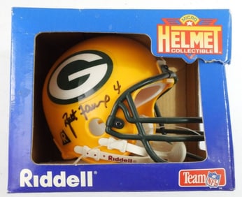 (1) MINI BRETT FARVE AUTOGRAPHED HELMET