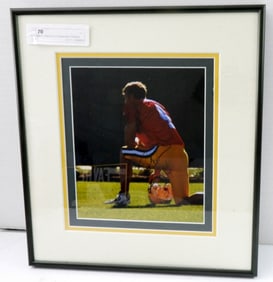 (1) BRETT FARVE AUTOGRAPHED FRAMED PICTURE