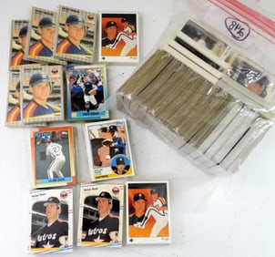 (36) ASTROS TEAM SETS w/RYAN