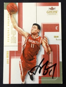 YAO MING 03'-04' AUTOGRAPHED FLEER CARD