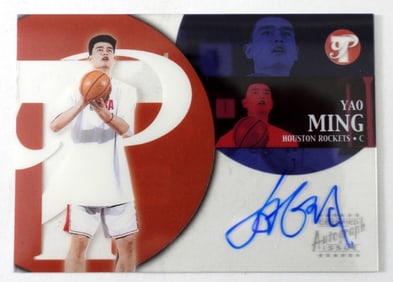 YAO MING 2002 AUTOGRAPHED TOPPS PRISTINE CARD