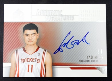 YAO MING 2003-04 UPPER DECK AUTOGRAPHED CARD
