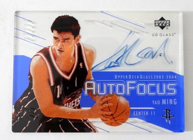 YAO MING 2003-2004 UPPER DECK GLASS CAR