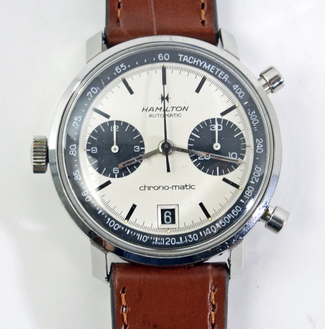 HAMILTON CHRONO-MATIC CHRONOGRAPH RE. 11002-3: PERFECT ORIGINAL CREAM DIAL. 37mm STAINLESS SCREWBACK CASE. 17 JEWEL CAL 11 AUTOMATIC CHRONOGRAPH MOVEMENT (BUREN). NEW STRAP
