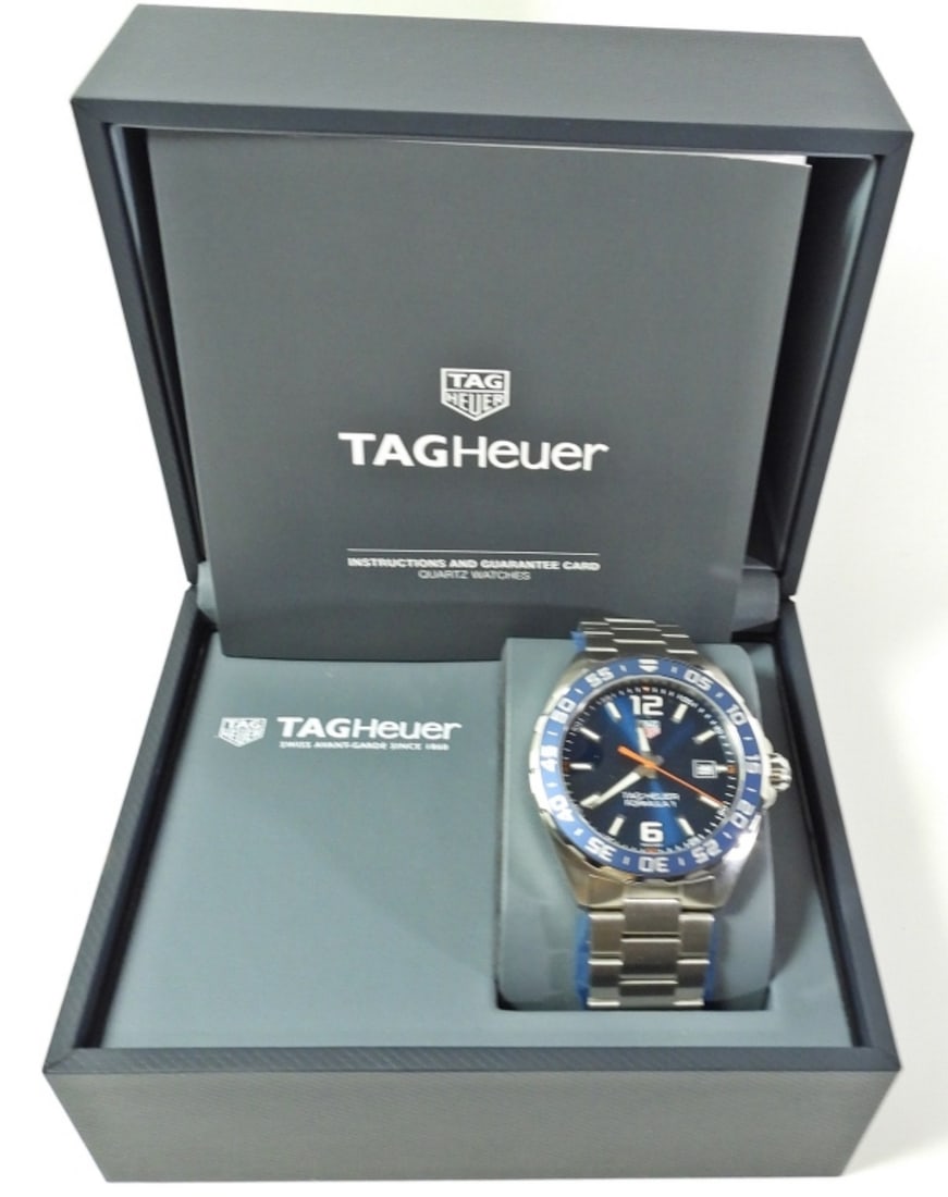 LARGE TAG HEUER FORMULA 1 DIVE WATCH (1 of 5)