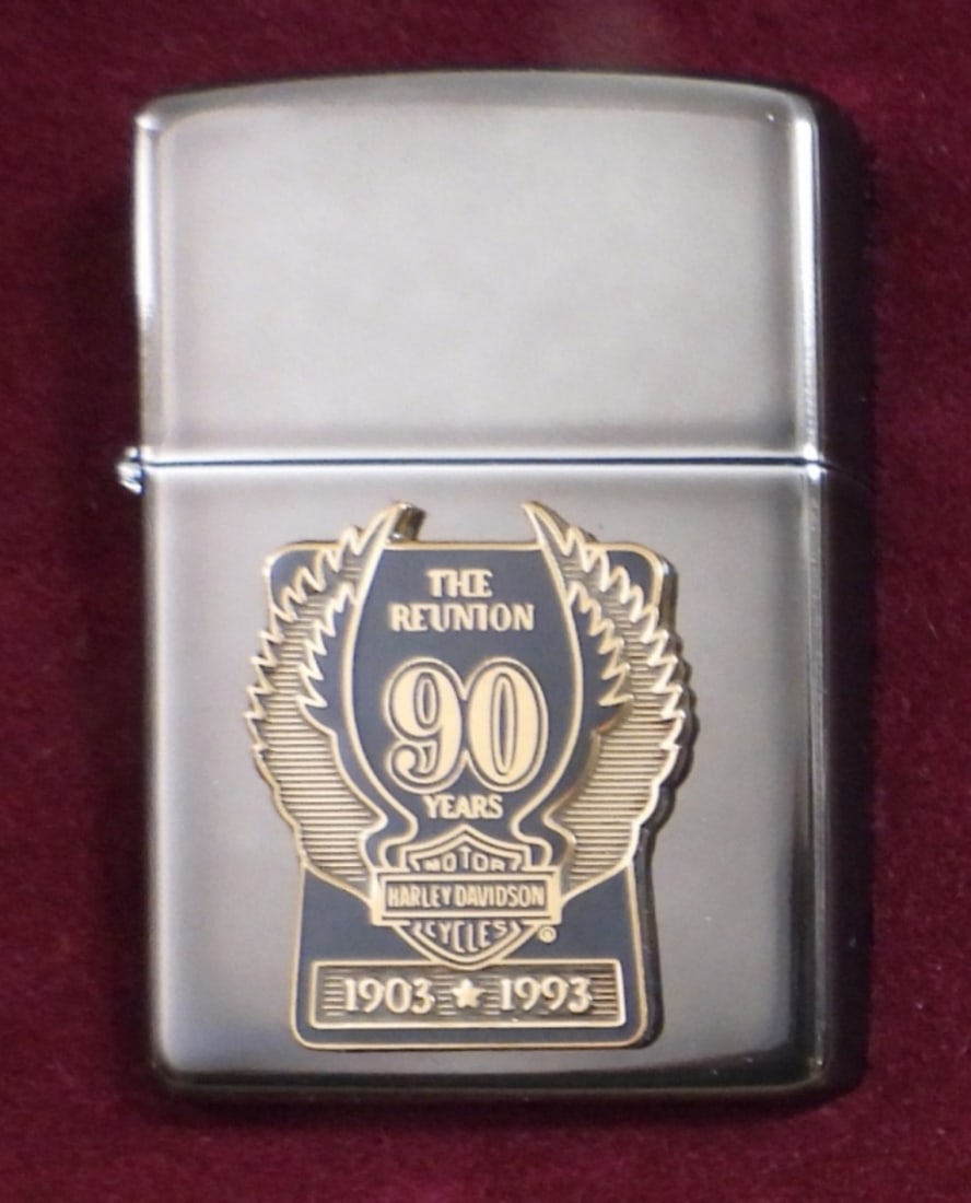 1993 90 YEARS HARLEY DAVIDSON ZIPPO (1 of 4)