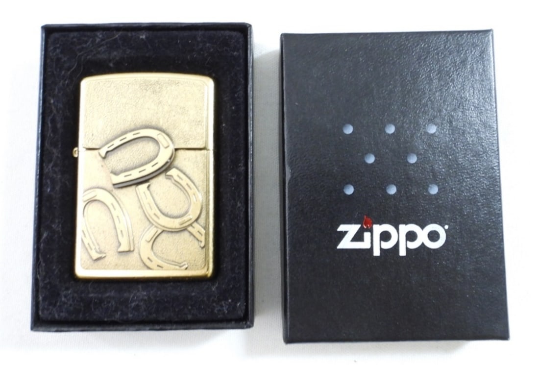 2008 HORSE SHOE 3D ZIPPO: SEALED, IN ZIPPO BOX