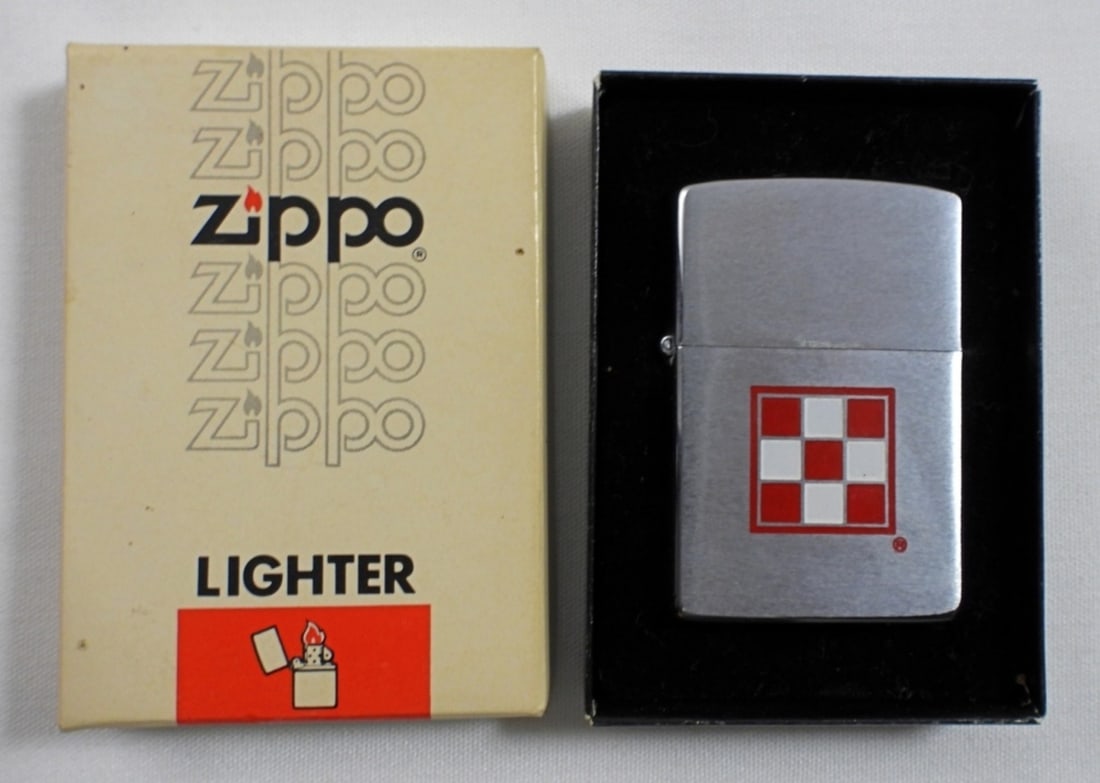 1975 PURINA CHOW FOOD ADVERTISING ZIPPO (1 of 5)