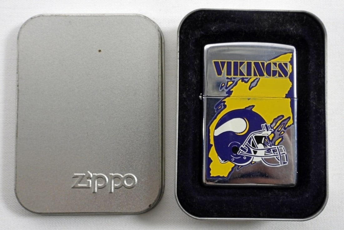 1998 CHROME NFL VIKINGS ZIPPO (FIRED) IN TIN: 1998 CHROME NFL MINNESOTA VIKINGS ZIPPO (FIRED) IN TIN