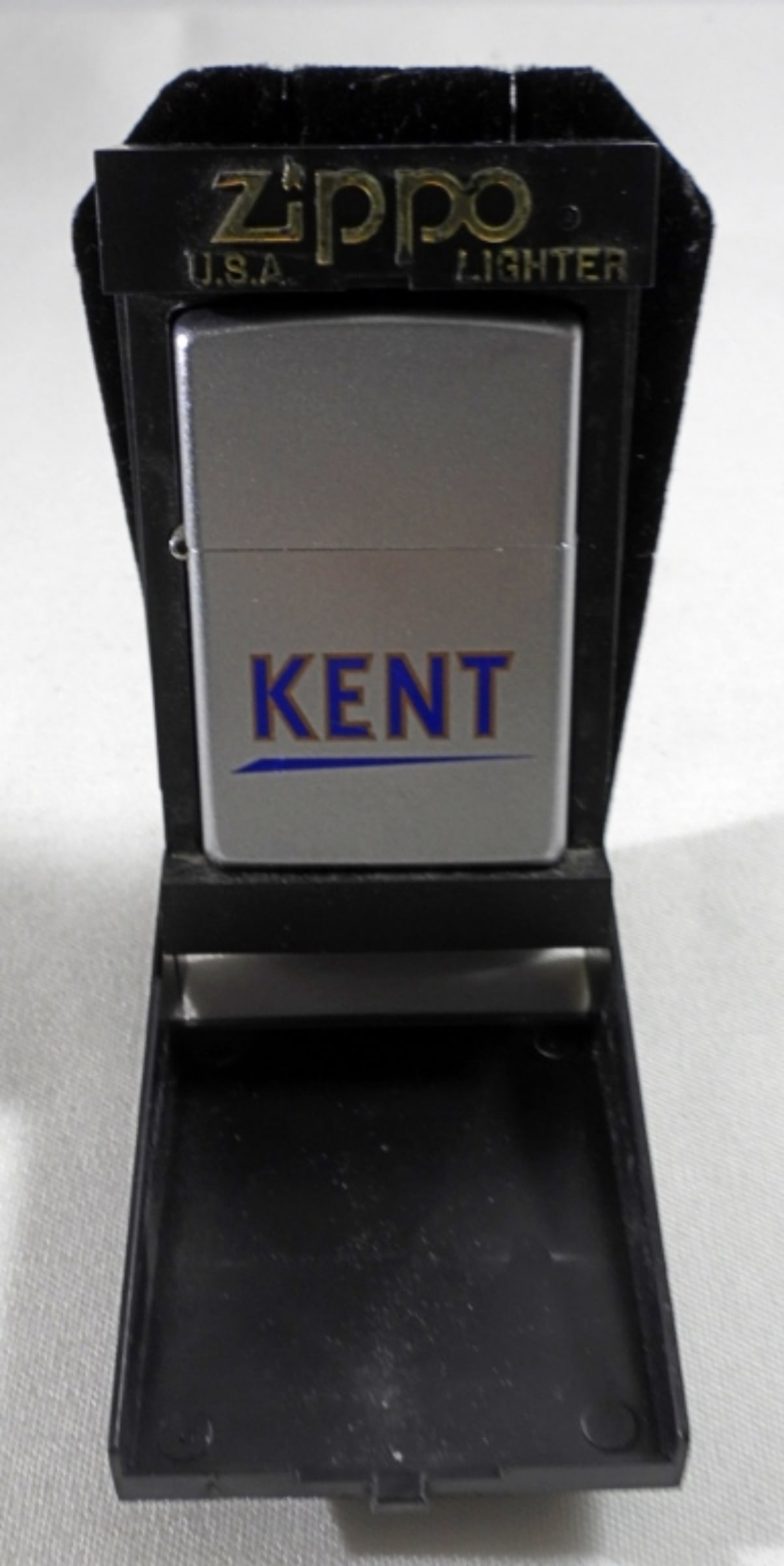 1999 CHROME KENT ZIPPO LIGHTER IN CASE: 1999 CHROME KENT ZIPPO LIGHTER IN CASE( FIRED)