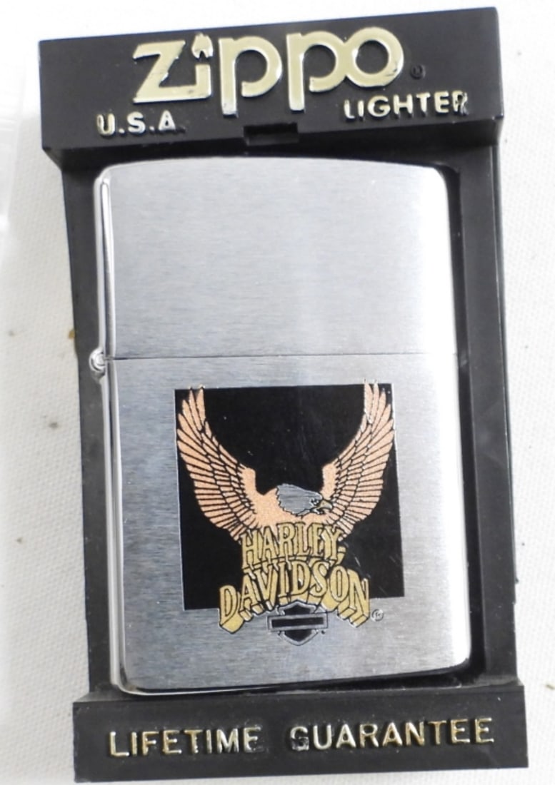 1993 SEALED/UNFIRED CHROME HARLEY ZIPPO (1 of 3)