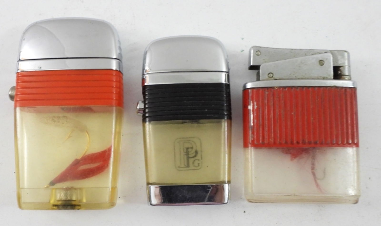 (2) SCRIPTO VU-LIGHTERS (1) CRAFTMAN (1 of 2)