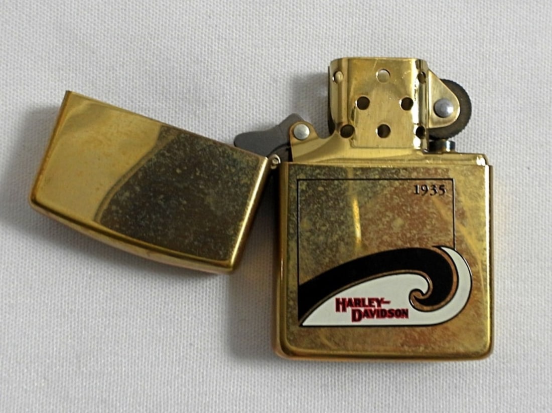 1991(UNFIRED) BRASS HARLEY DAVISON ZIPPO (1 of 6)