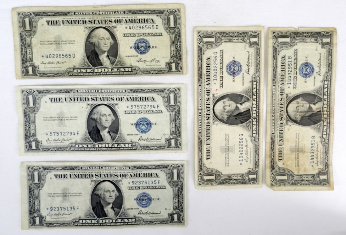 (5) 1935 $1 "STAR NOTE" SILVER CERTIFICATES (1 of 2)