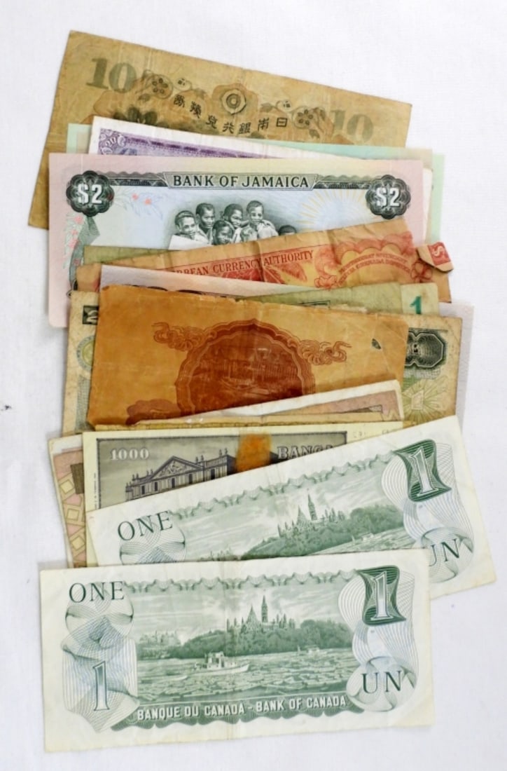 25 pc FOREIGN CURRENCY / PAPER MONEY (1 of 2)