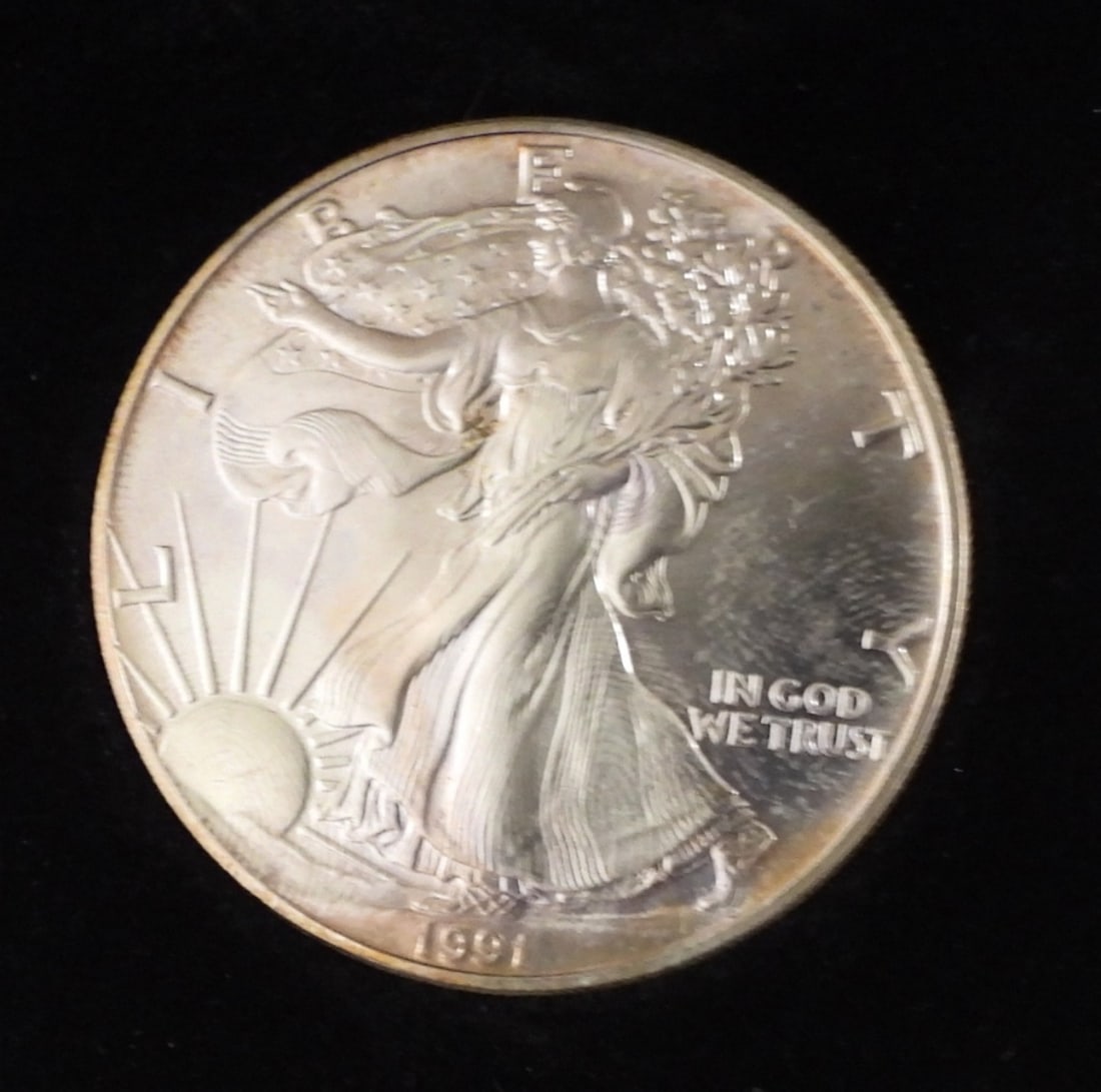 1991 UNC AMERICAN SILVER EAGLE TONING (1 of 2)